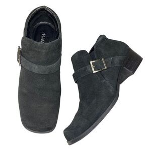 Markon Suede Leather Black Ankle Boots womens size 9 W